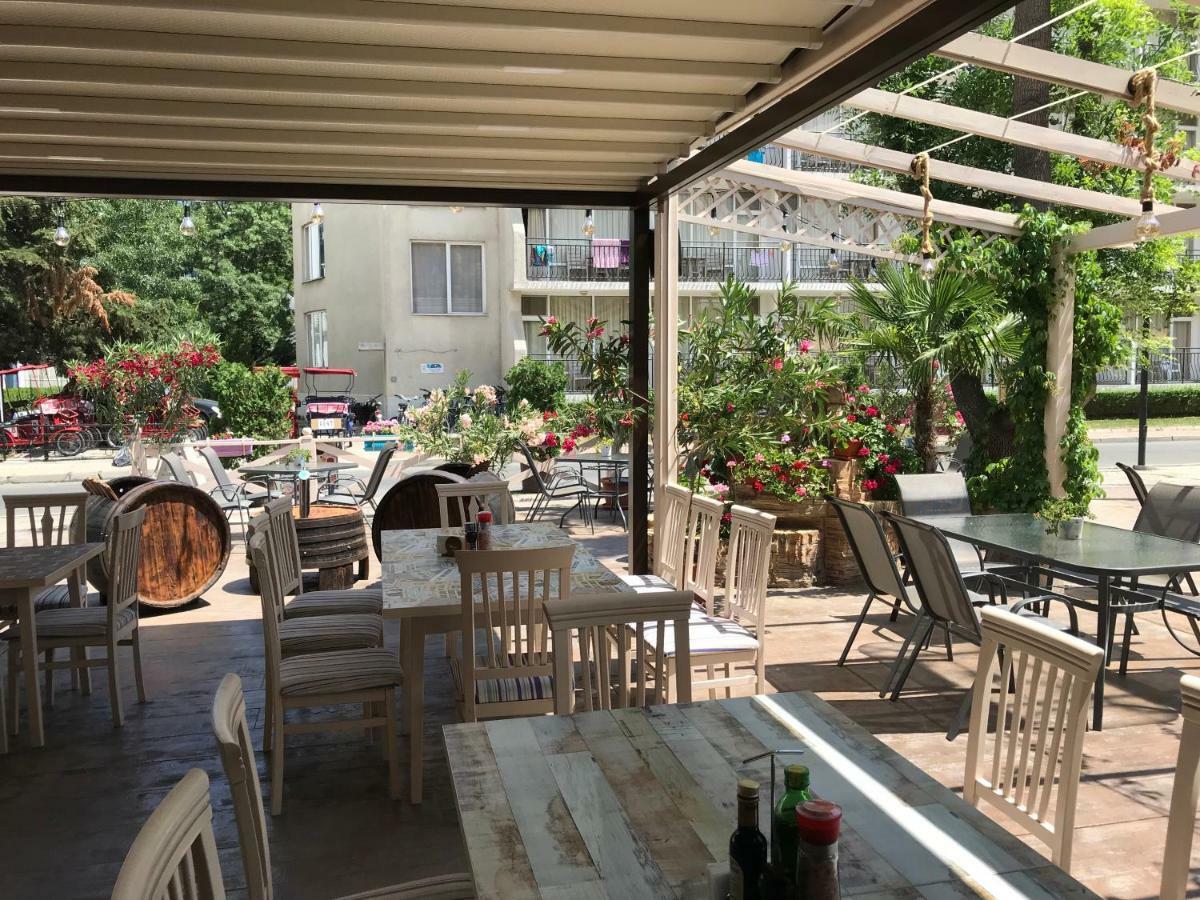 סאני ביץ' Oleander House And Tennis Club מראה חיצוני תמונה