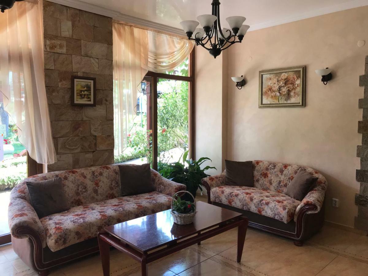 סאני ביץ' Oleander House And Tennis Club מראה חיצוני תמונה